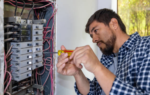 Best Circuit Breaker Repair  in Halstead, KS
